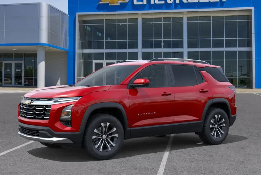 2025 Chevrolet Equinox LT photo 1