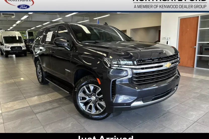 2022 Chevrolet Tahoe LT photo 1