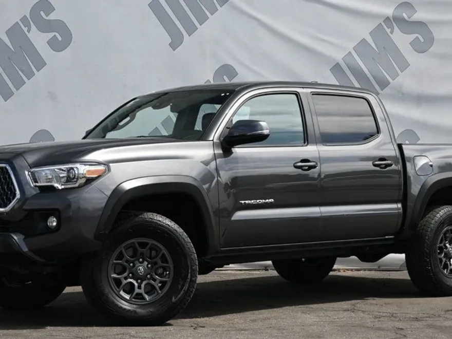 2019 Toyota Tacoma 4x4 TRD Double Cab photo 1