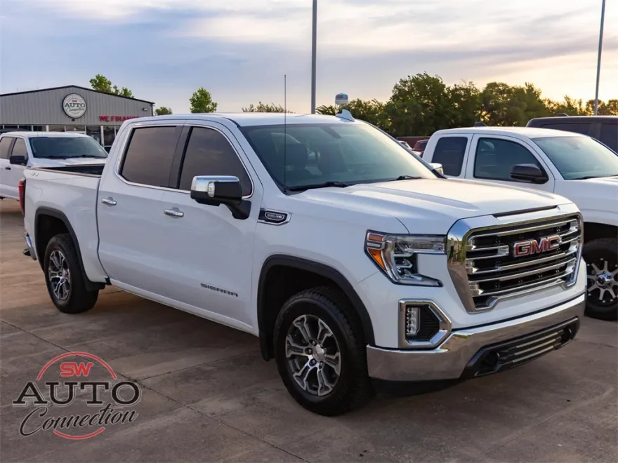 2021 Gmc Sierra 1500 SLT photo 1