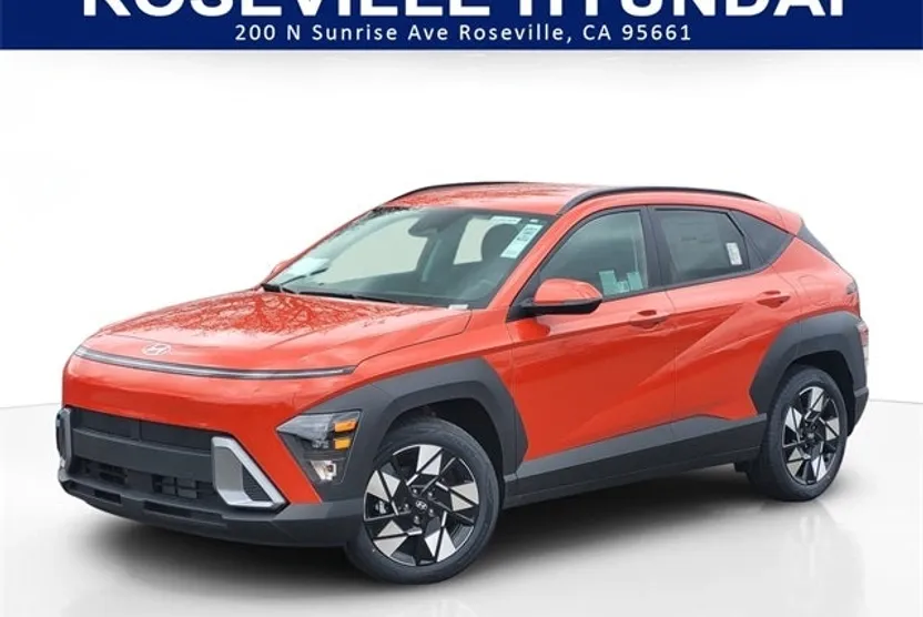 2025 Hyundai Kona SEL photo 1