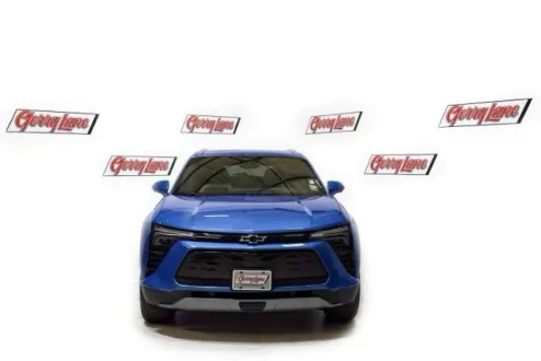 2024 Chevrolet Blazer EV photo 2