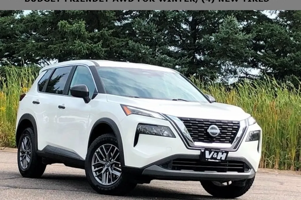 2023 Nissan Rogue S photo 1