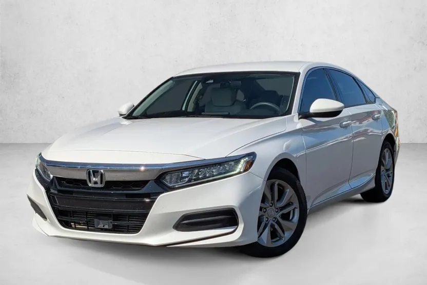 2018 Honda Accord LX photo 1