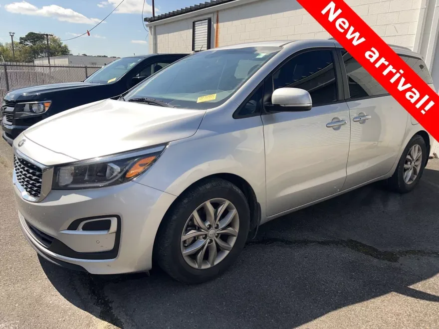 2019 Kia Sedona LX EX photo 1
