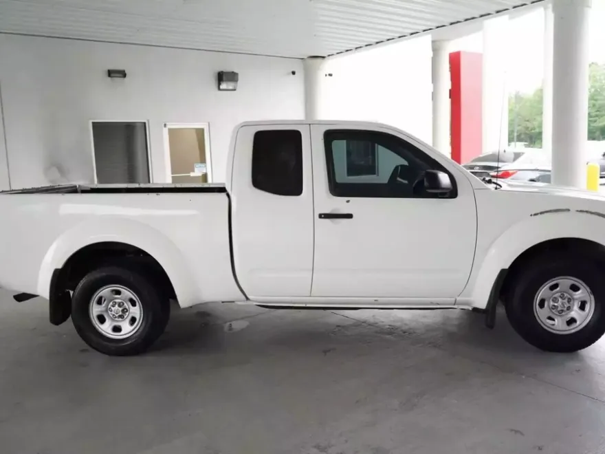 2018 Nissan Frontier King Cab S photo 1