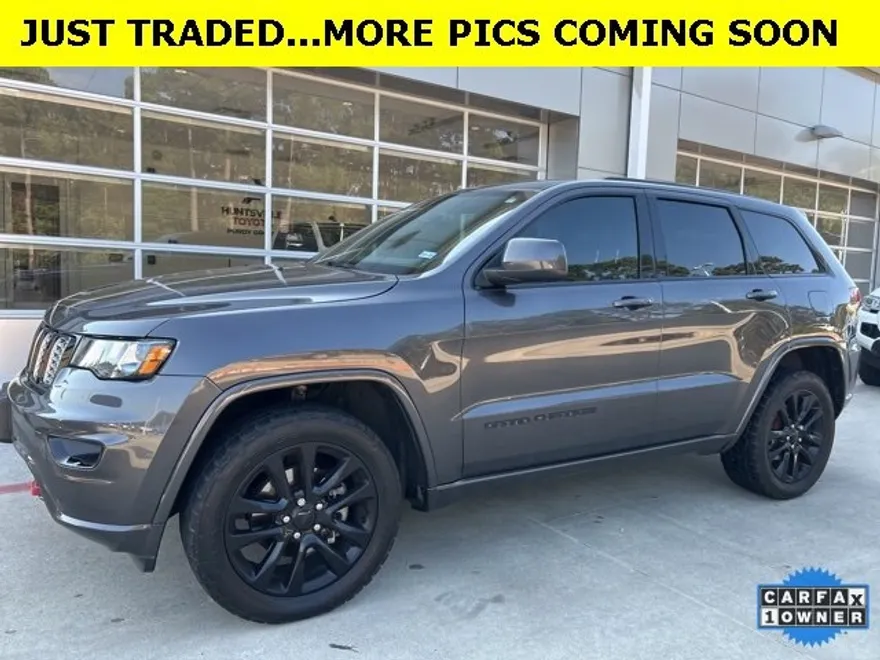 2018 Jeep Grand Cherokee Laredo photo 1