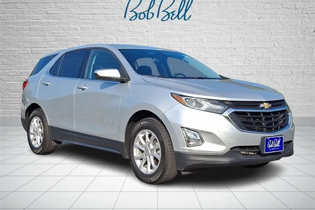 2020 Chevrolet Equinox LT photo 1