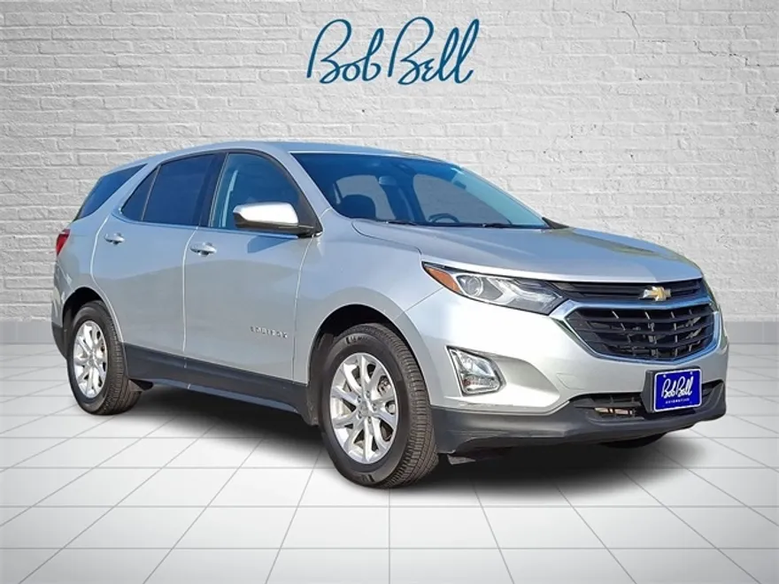 2020 Chevrolet Equinox LT photo 1