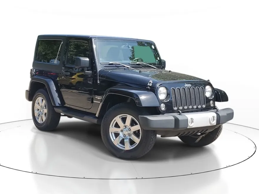 2014 Jeep Wrangler Sahara photo 1