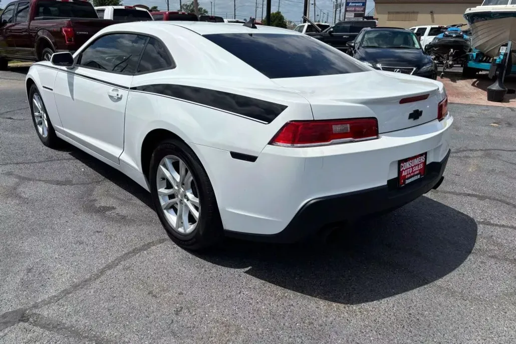 2014 Chevrolet Camaro LS Coupe photo 1
