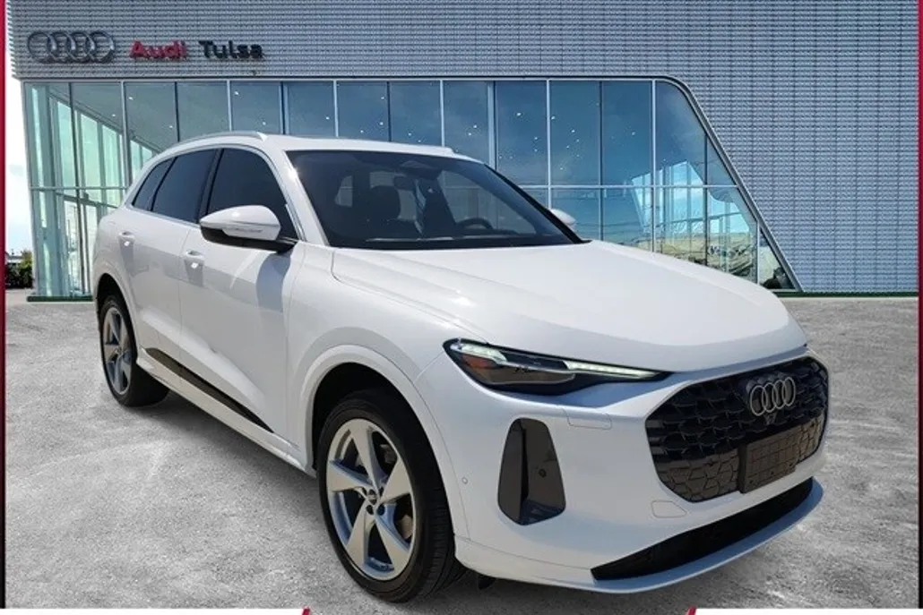 2025 Audi Q5 2.0T Premium Plus photo 1