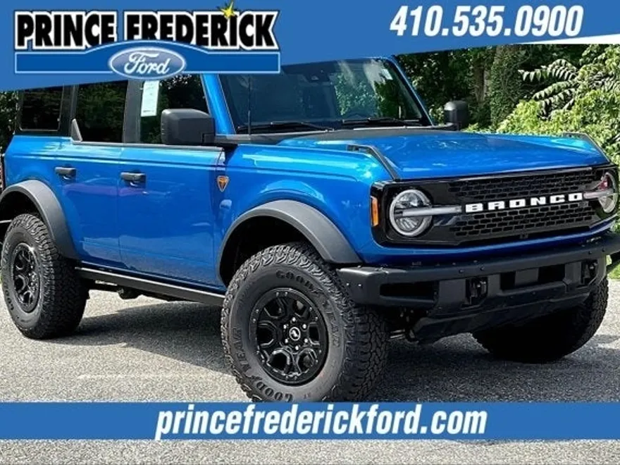 2025 Ford Bronco Badlands photo 1