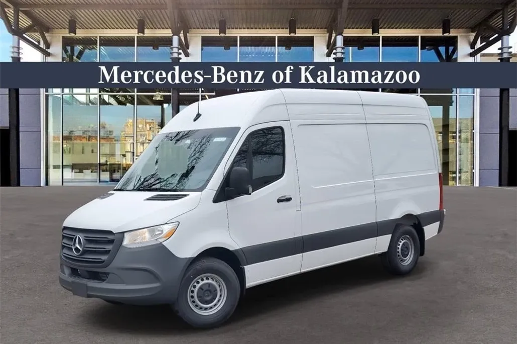 2025 Mercedes Benz Sprinter 2500 Standard Roof photo 1