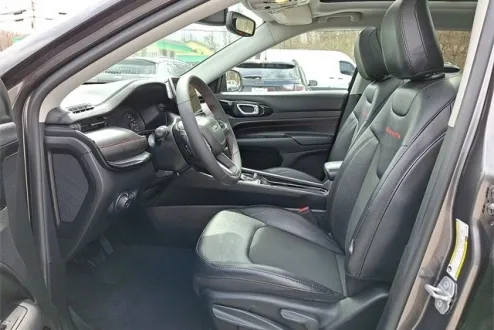 2022 Jeep Compass Trailhawk photo 3