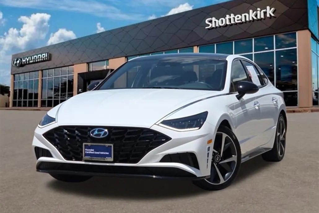 2023 Hyundai Sonata SEL Plus photo 1
