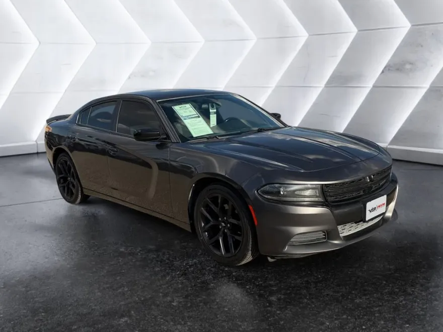 2019 Dodge Charger SXT photo 1