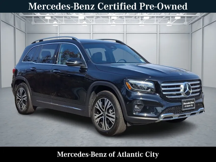 2024 Mercedes Benz GLB 250 photo 1