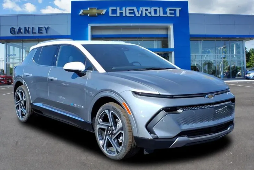 2025 Chevrolet Equinox EV 1LT photo 1