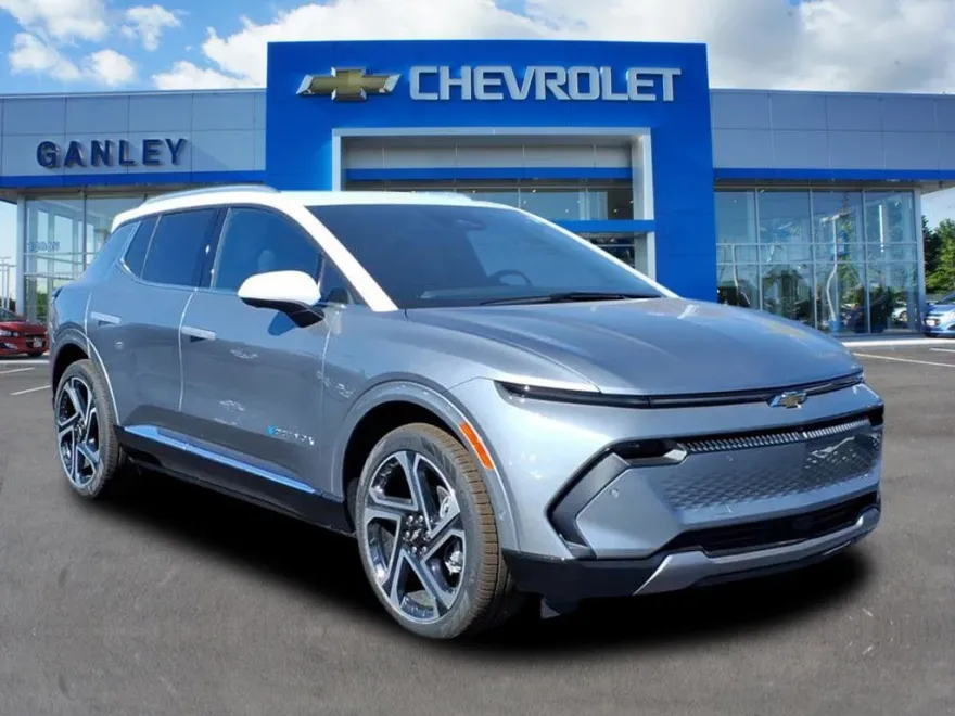 2025 Chevrolet Equinox EV 1LT photo 1