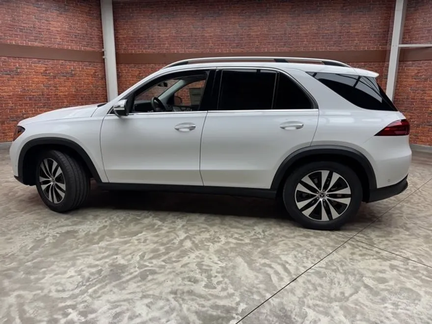 2025 Mercedes Benz GLE 350 4MATIC photo 1