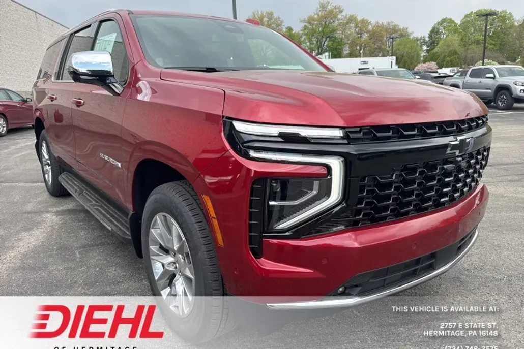 2025 Chevrolet Suburban Premier photo 1