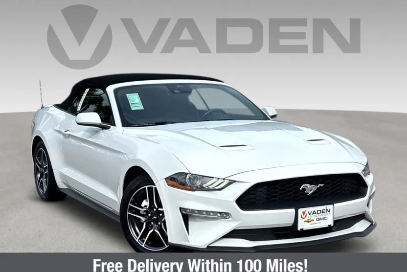 2022 Ford Mustang EcoBoost Premium photo 1