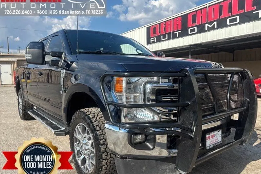 2022 Ford F-250 Lariat photo 1