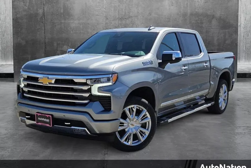 2025 Chevrolet Silverado 1500 High Country photo 1