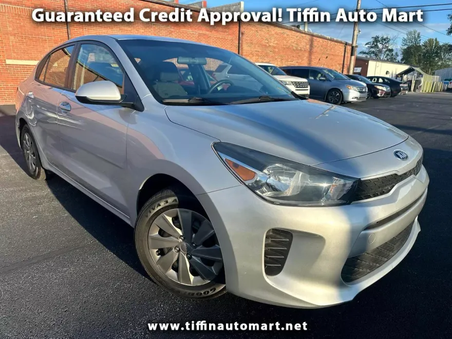 2020 Kia Rio LX photo 1