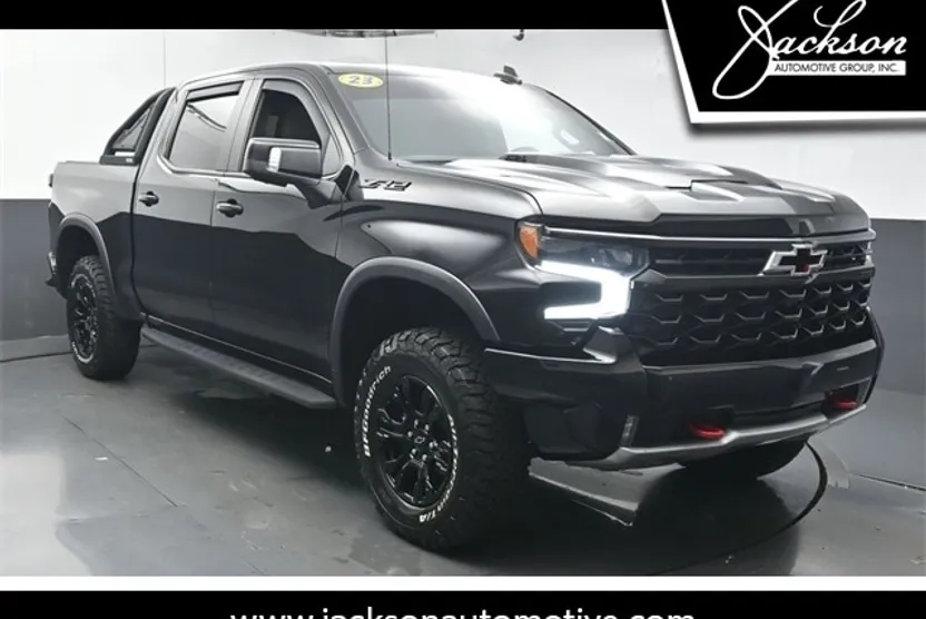 2023 Chevrolet Silverado 1500 ZR2 photo 1