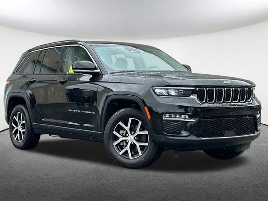 2023 Jeep Grand Cherokee Limited photo 1