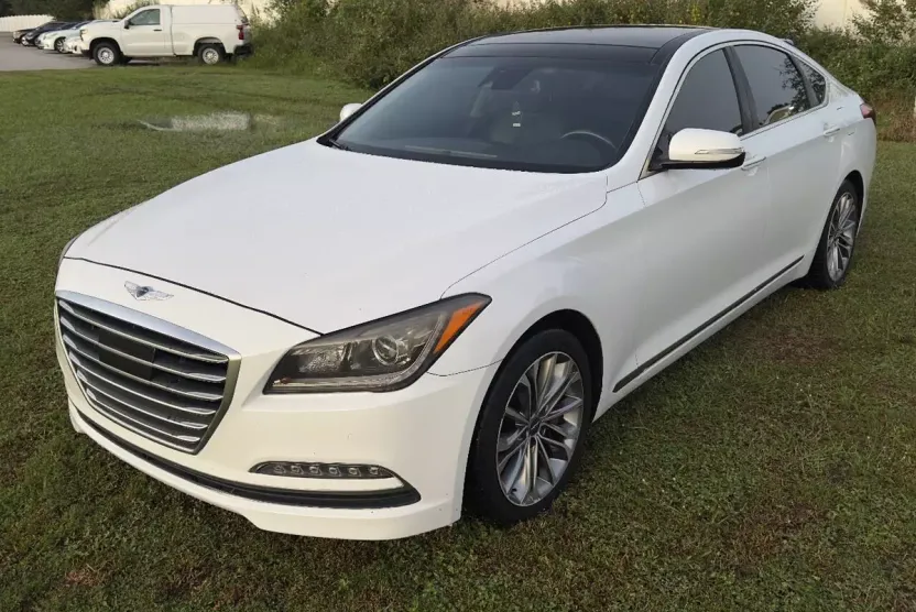2017 Genesis G80 3.8 photo 1