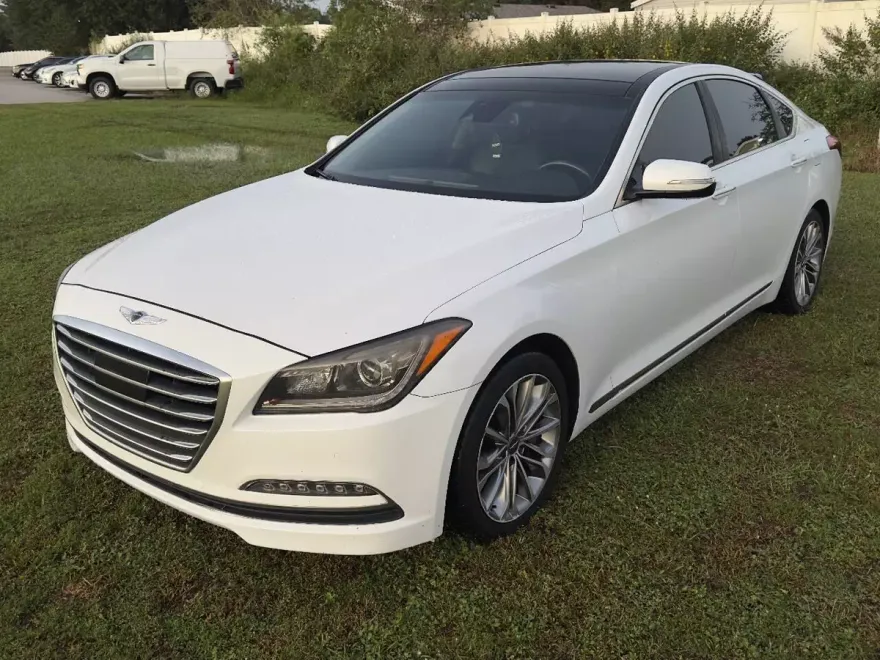 2017 Genesis G80 3.8 photo 1
