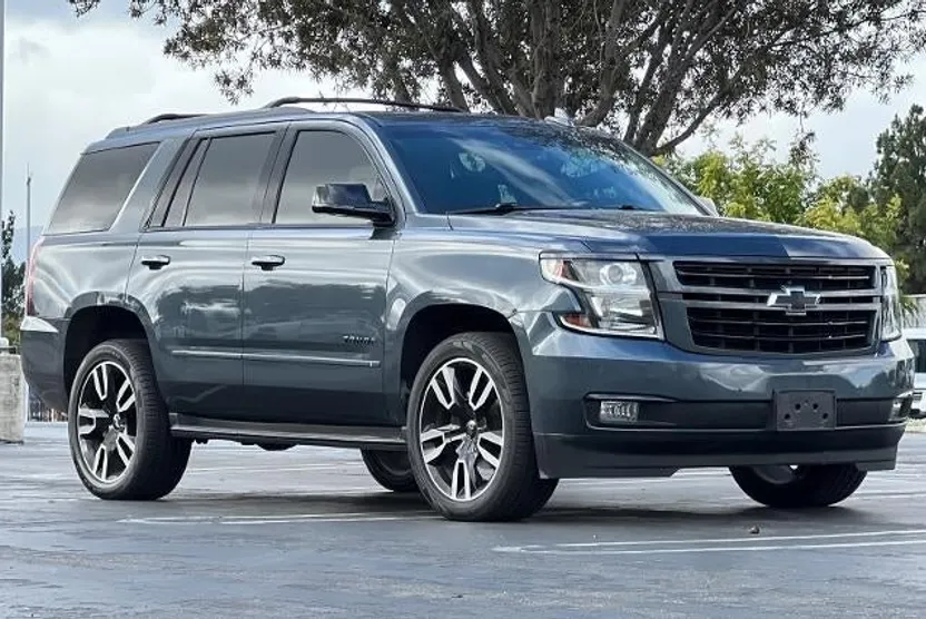 2019 Chevrolet Tahoe Premier photo 1