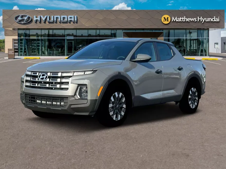 2025 Hyundai Santa Cruz SE photo 1