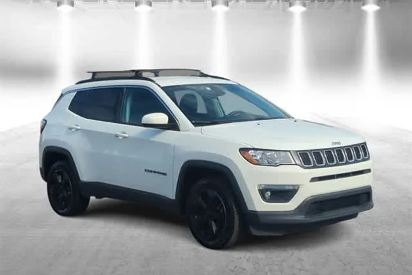 2018 Jeep Compass Latitude photo 1