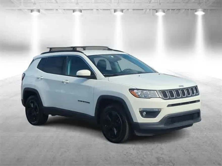 2018 Jeep Compass Latitude photo 1