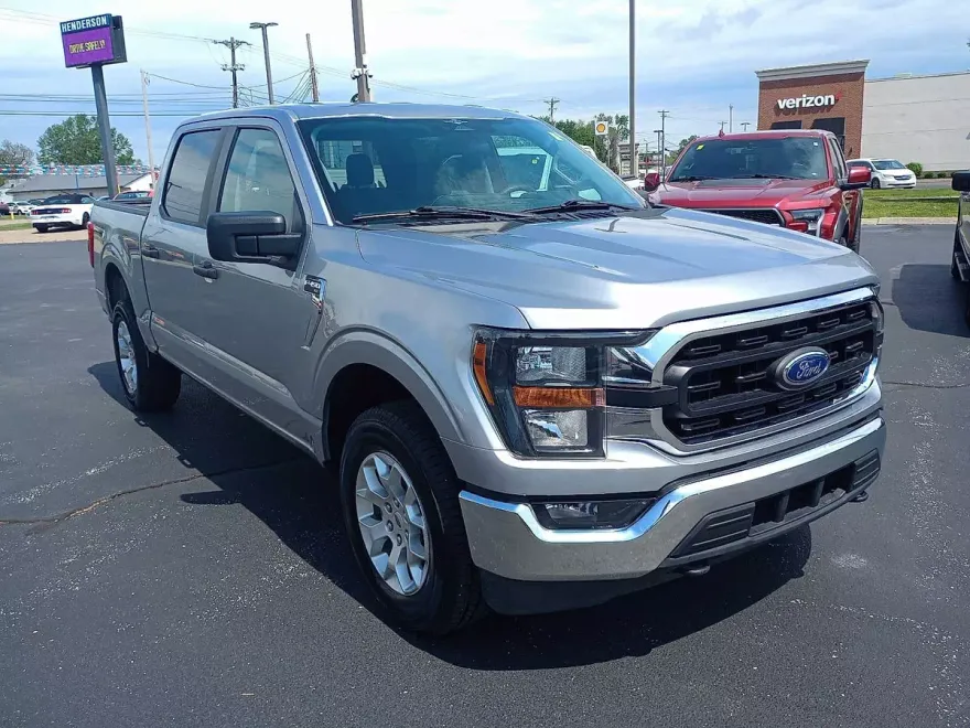 2023 Ford F-150 XLT photo 1