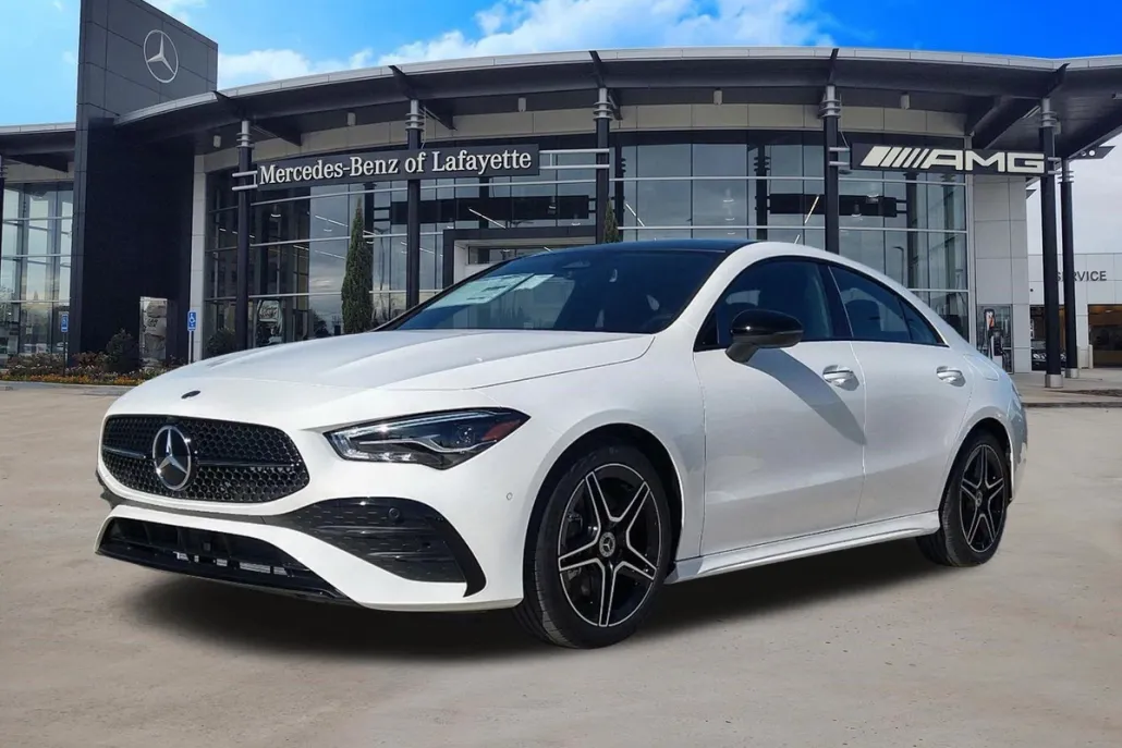 2024 Mercedes Benz CLA 250 4MATIC photo 1
