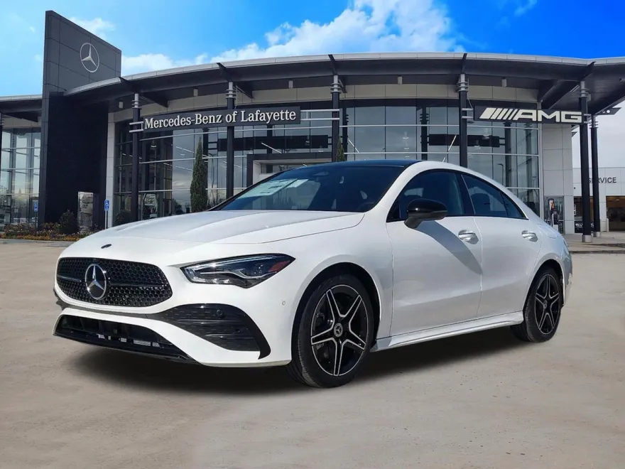 2024 Mercedes Benz CLA 250 4MATIC photo 1