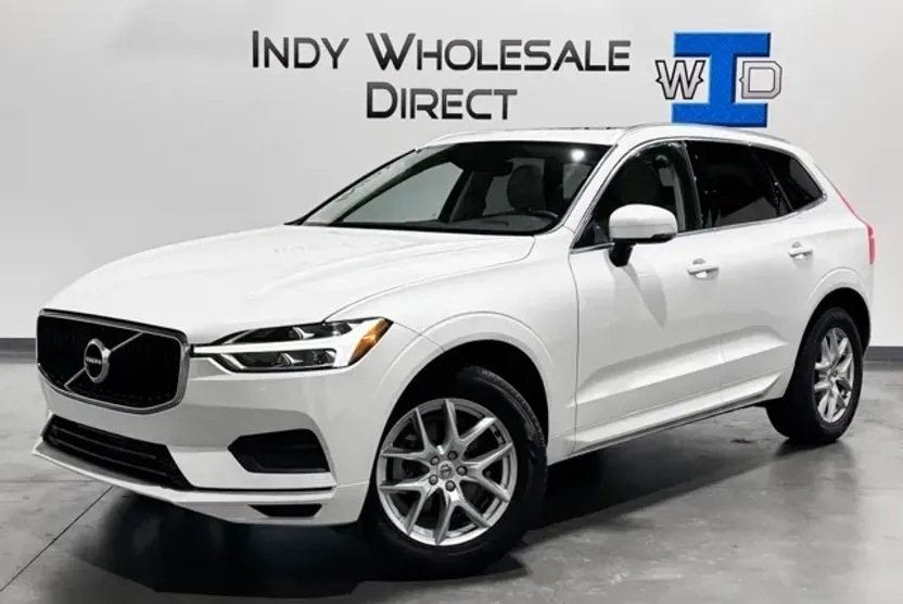 2020 Volvo XC60 T5 Momentum photo 1