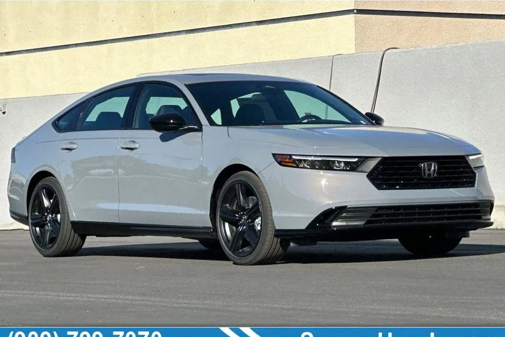 2025 Honda Accord Hybrid Sport-L photo 1