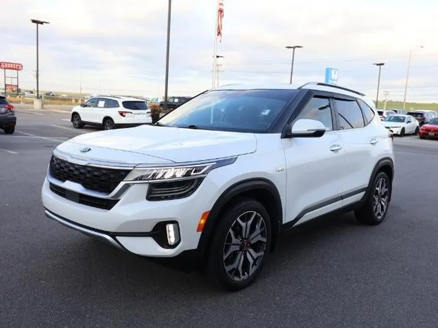 2021 Kia Seltos SX photo 1