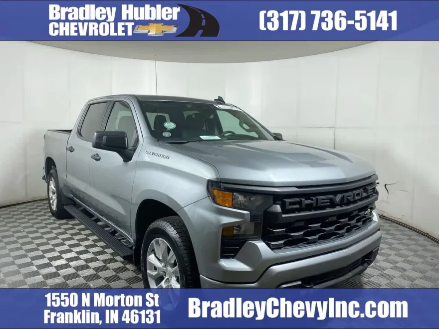 2024 Chevrolet Silverado 1500 Custom photo 1