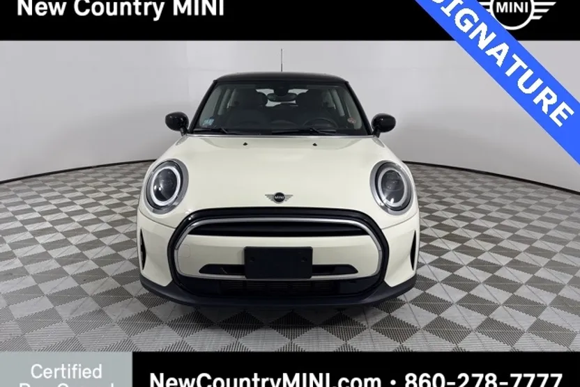 2023 Mini Cooper Signature photo 1
