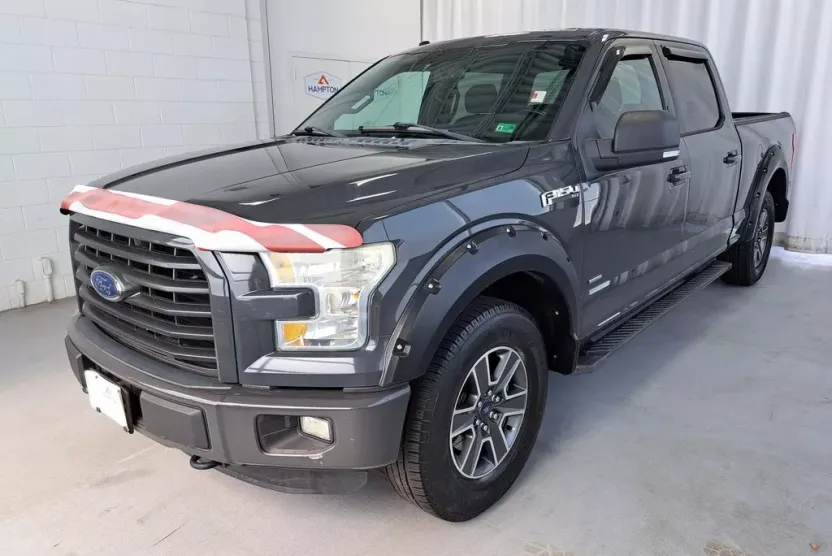 2016 Ford F-150 XLT photo 1