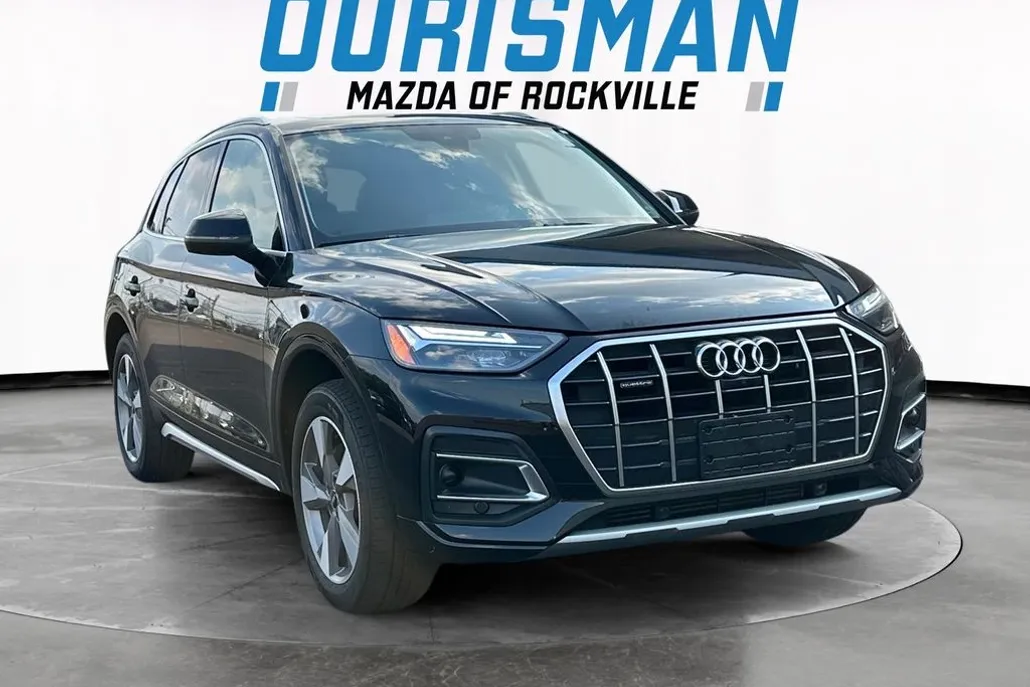 2023 Audi Q5 Premium Plus 40 TFSI S line photo 1