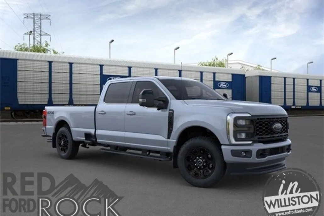 2025 Ford F-350 photo 1