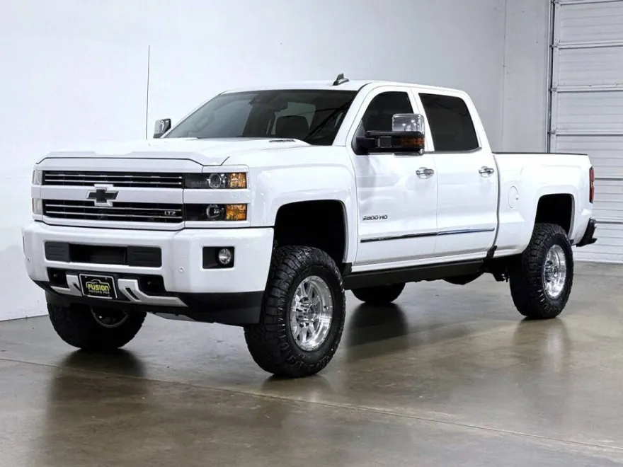 2016 Chevrolet Silverado 2500HD LTZ photo 1